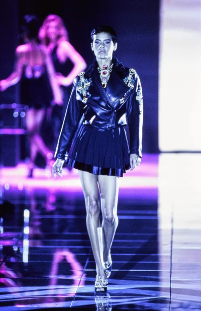 Look 94